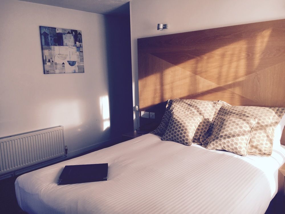 Mannings Hotel Труро Екстер'єр фото